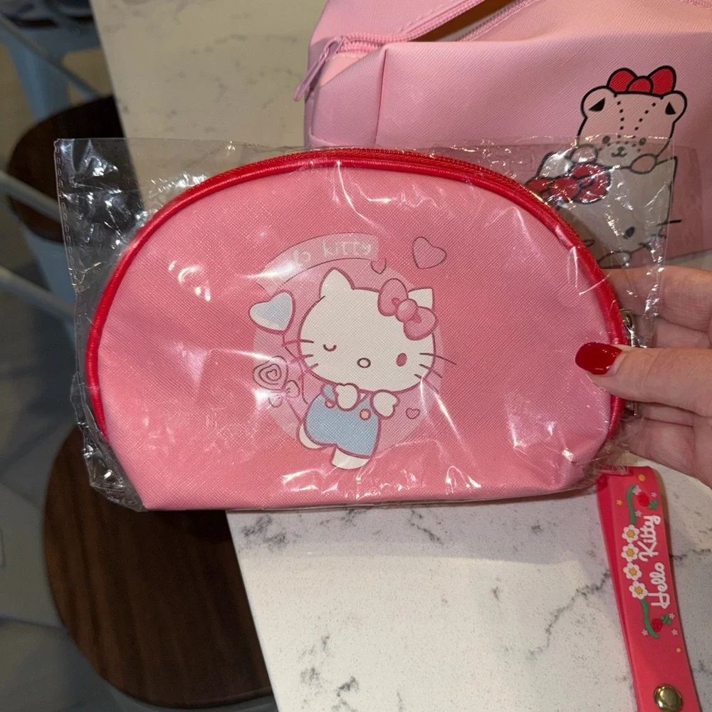 Hello kitty bundle - Picture 5 of 11